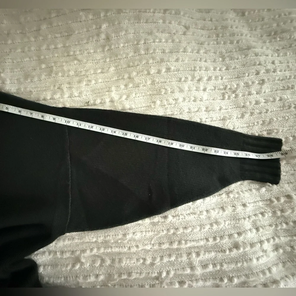 Jenni Kayne Porter Cashmere Turtleneck Sweater NWT in Forest - Picture 8 of 8
